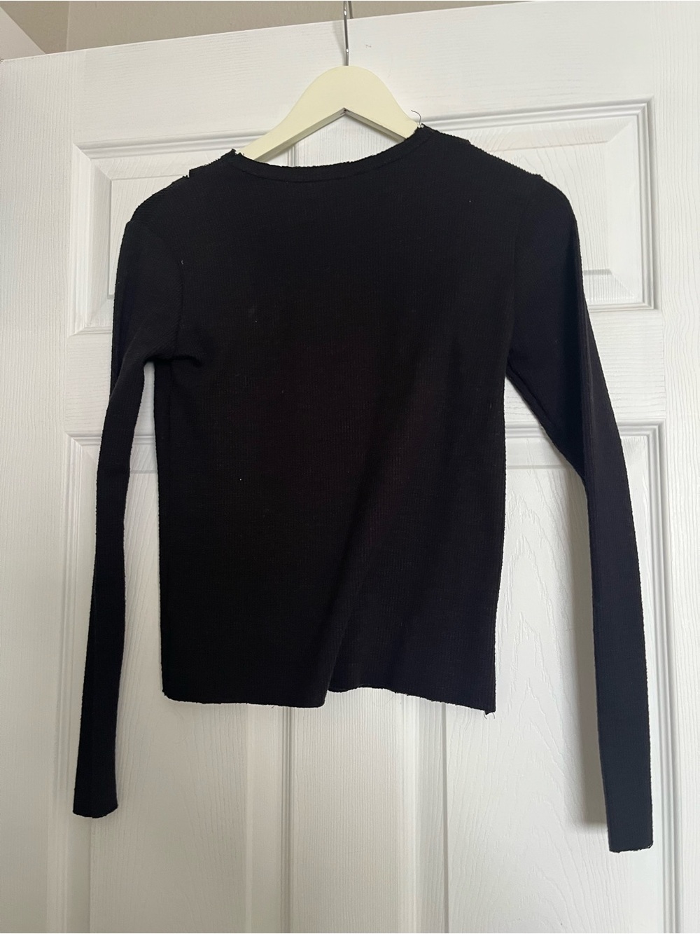 Ada Black Ribbed Long-Sleeve Crew Top